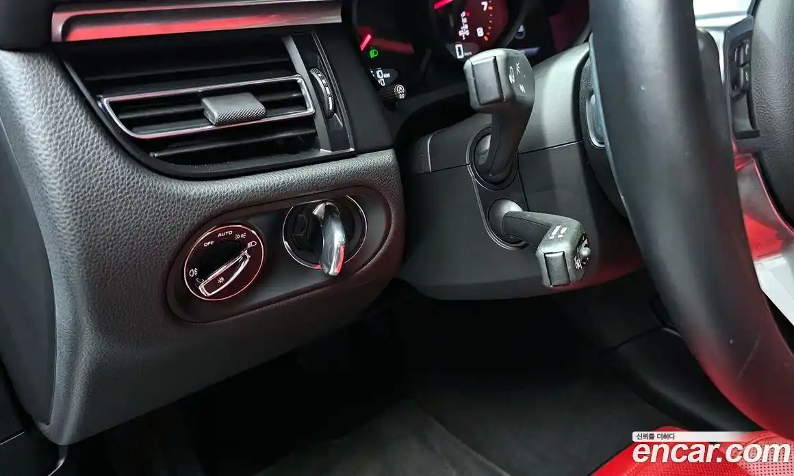 Porsche Macan 2021 2.0 Автомат в Москве № 294195, фото 20