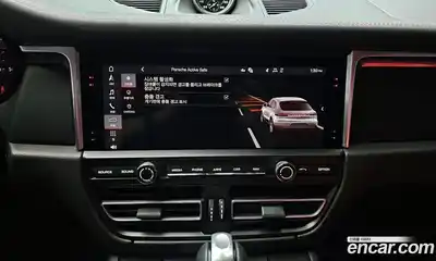 Porsche Macan 2021 2.0 Автомат в Москве № 294195, миниатюра 8