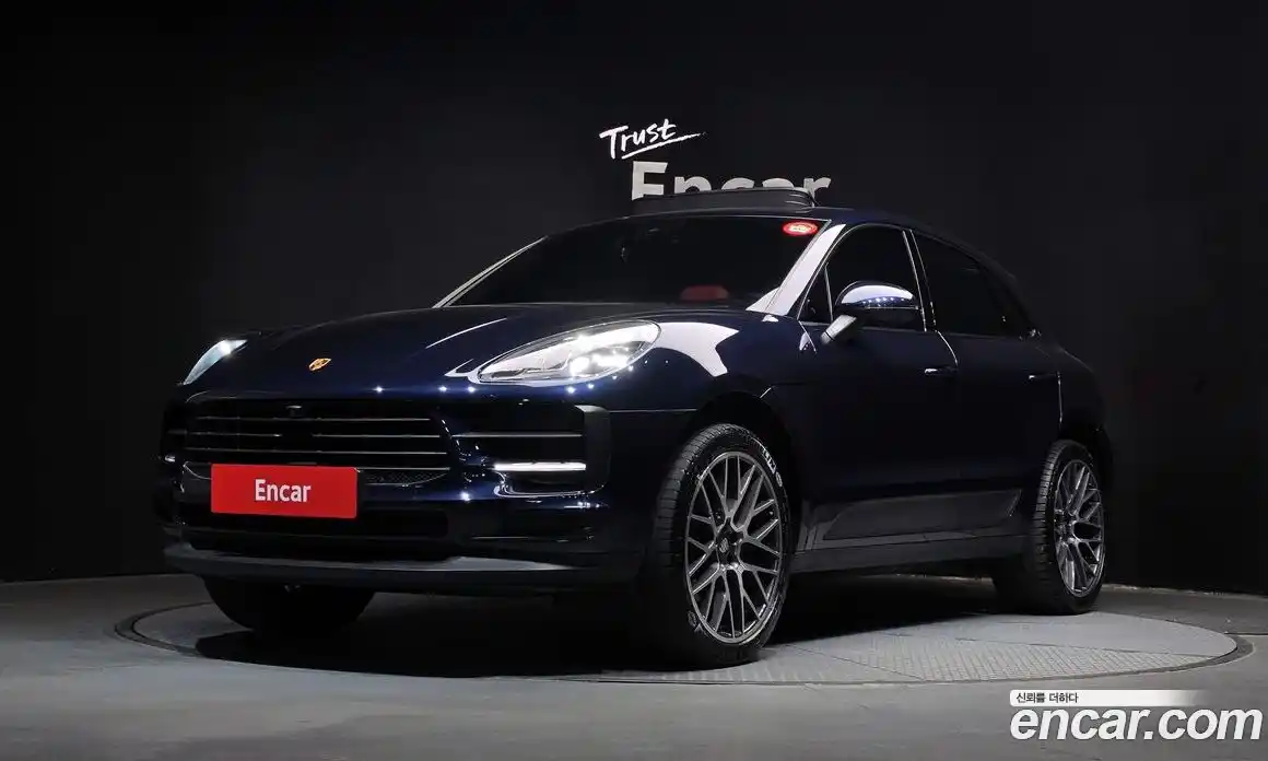 Porsche Macan 2021 2.0 Автомат в Москве № 294195, фото 9