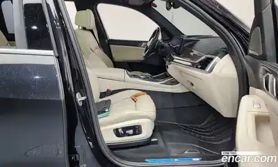 BMW X7 2025 3.0 Автомат в Москве № 302303, миниатюра 4