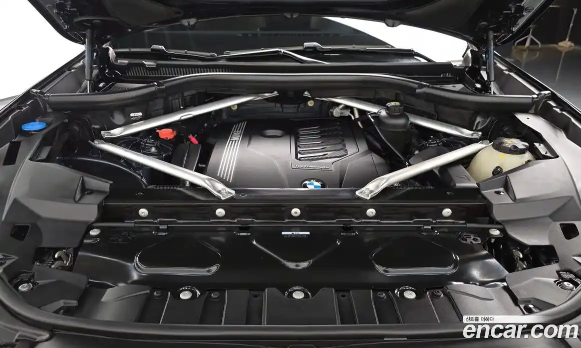 BMW X6 2022 3.0 Автомат в Москве № 303492, фото 14