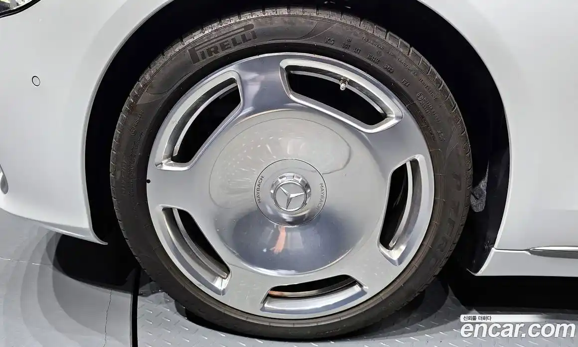 Mercedes-Benz S-Class 2024 4.0 Автомат в Москве № 307257, фото 18