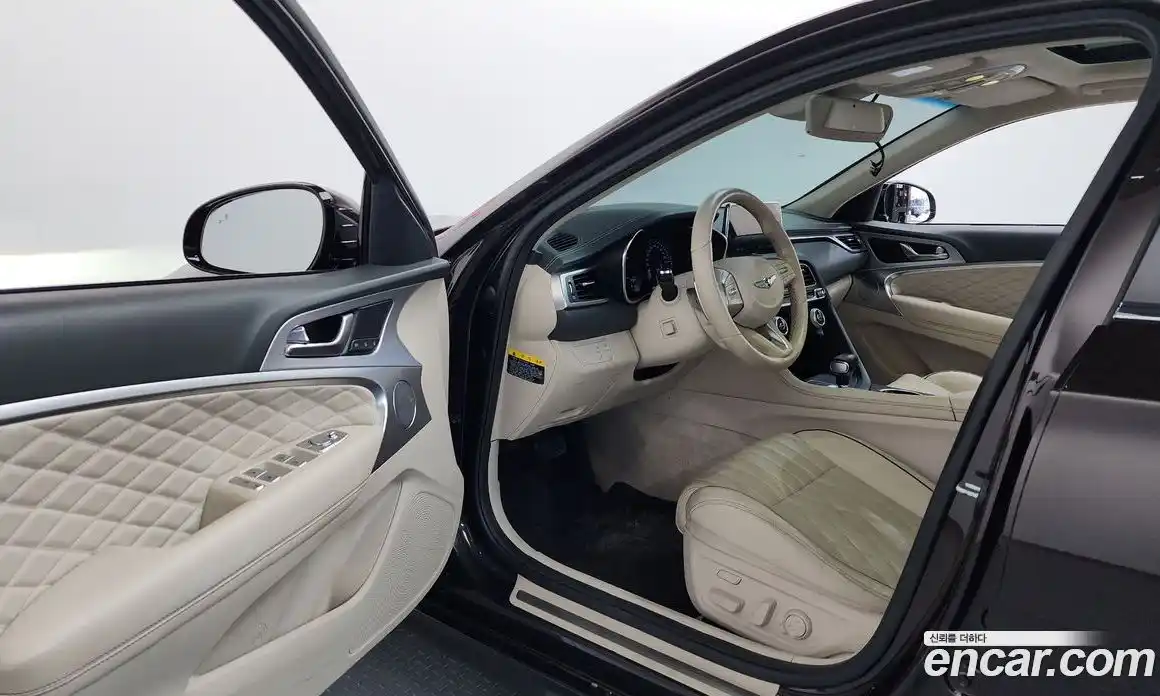 Genesis G70 2019 2.0 Автомат в Москве № 309122, фото 16