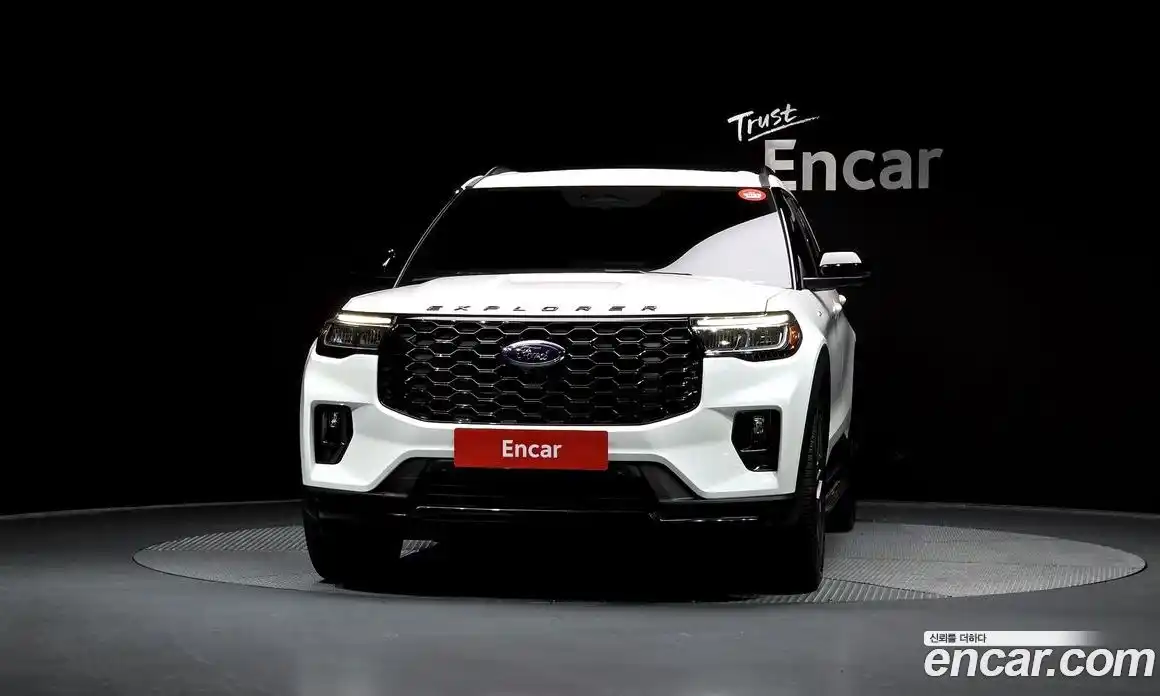 Ford Explorer 2025 2.3 Автомат в Москве № 310418, фото 14