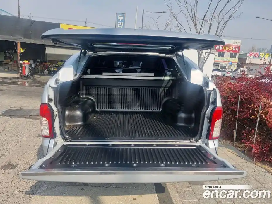 SsangYong Korando 2014 2.0 Автомат в Москве № 31136, фото 8