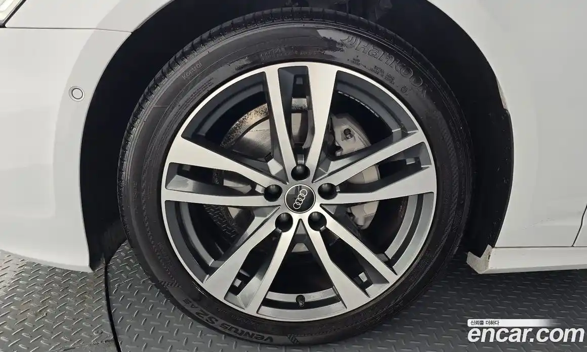 Audi A6 2023 2.0 Автомат в Москве № 311671, фото 5