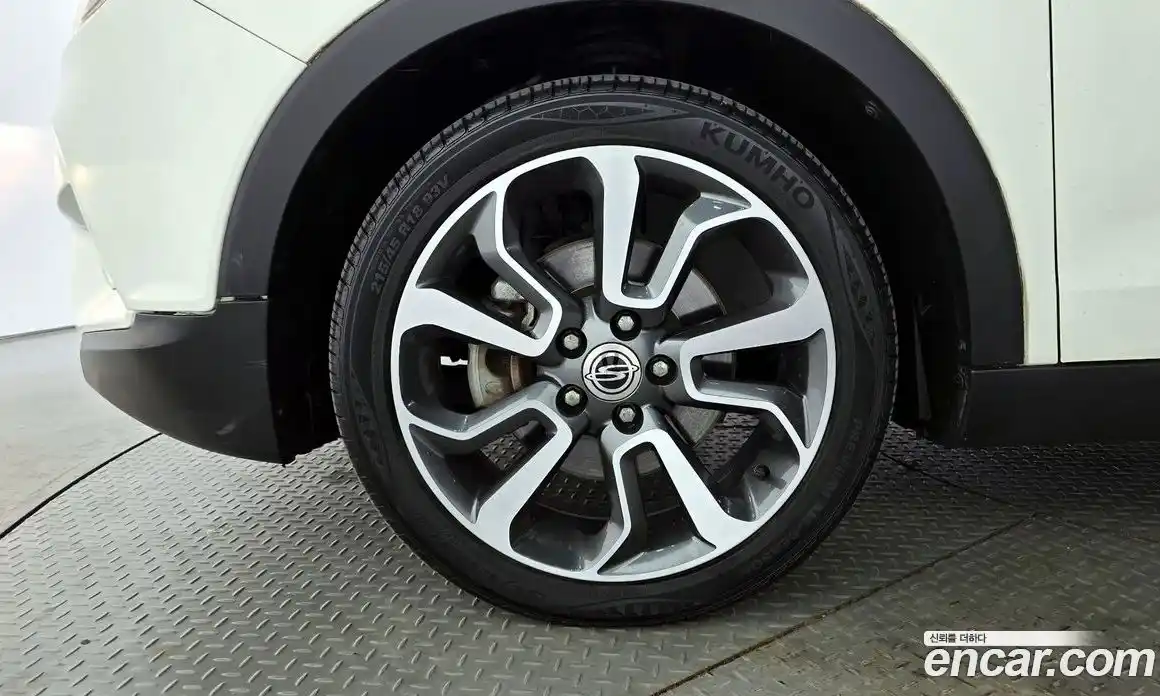 SsangYong TIBOLI 2016 1.6 Автомат в Москве № 31709, фото 10