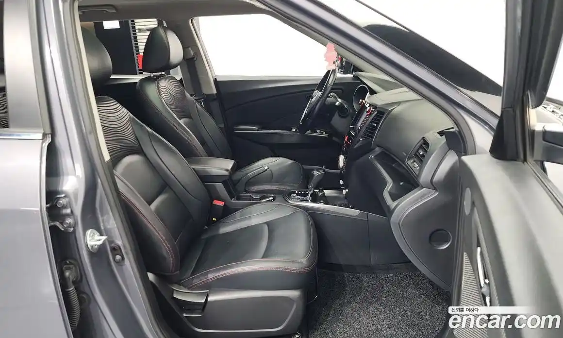 SsangYong TIBOLI 2016 1.6 Автомат в Москве № 31884, фото 5