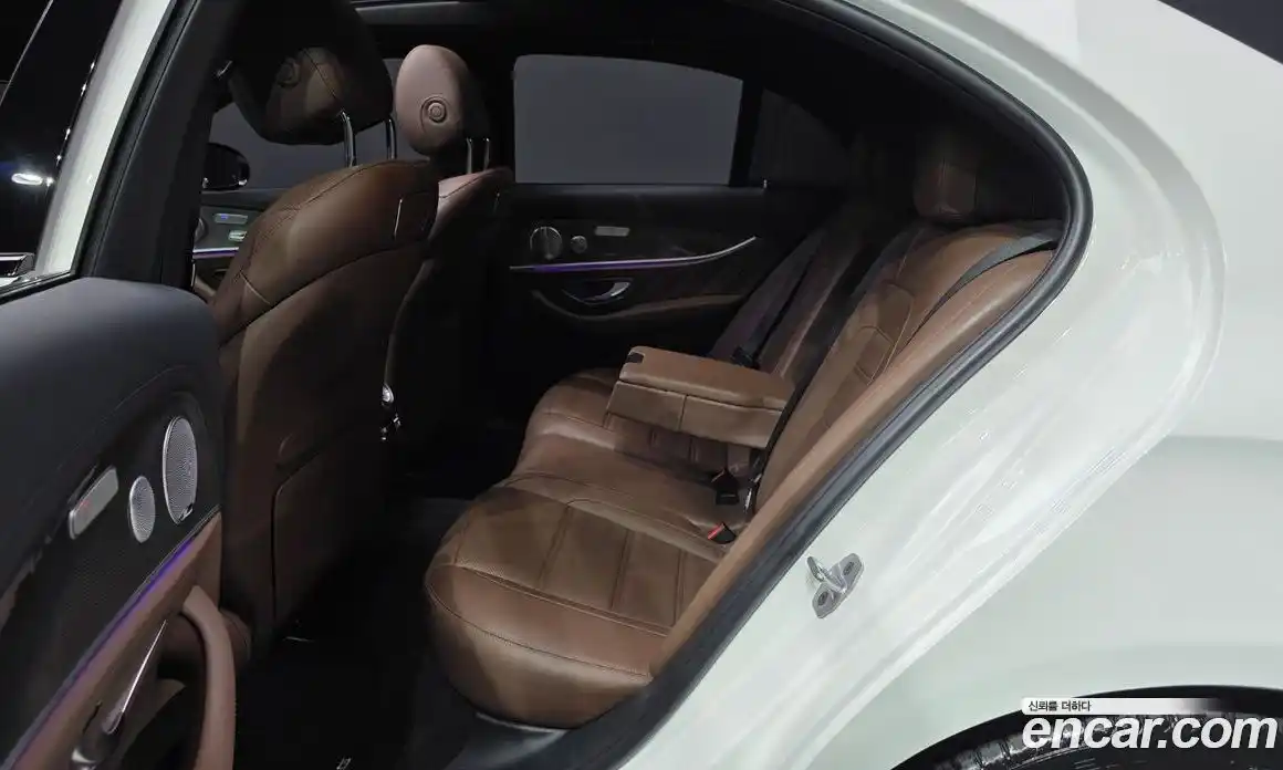 Mercedes-Benz E-Class 2019 3.0 Автомат в Москве № 322325, фото 17