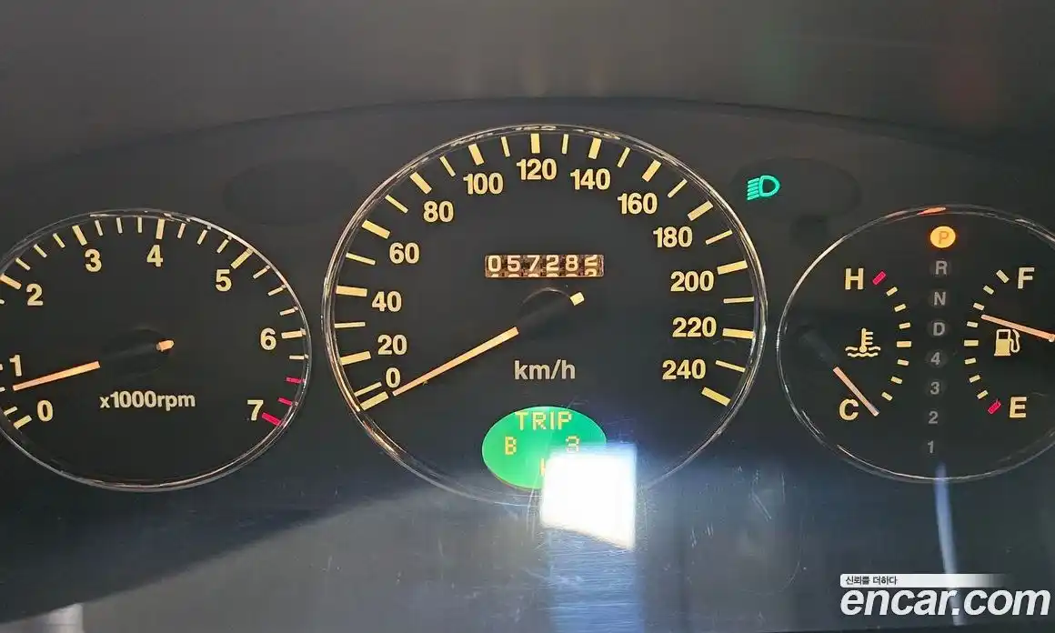 SsangYong Chairman 2002 3.2 Автомат в Москве № 32868, фото 10