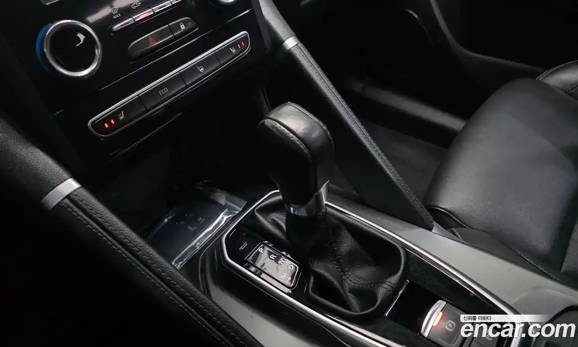 Renault QM6 2021 2.0 Автомат в Москве № 329232, фото 18