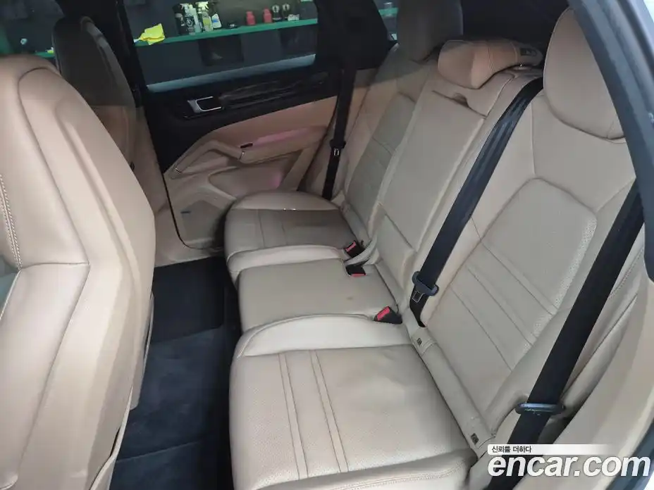 Porsche Cayenne 2019 3.0 Автомат в Москве № 332052, фото 11