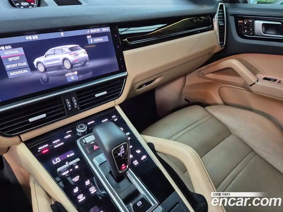 Porsche Cayenne 2019 3.0 Автомат в Москве № 332052, фото 16