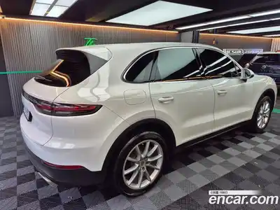 Porsche Cayenne 2019 3.0 Автомат в Москве № 332052, миниатюра 4