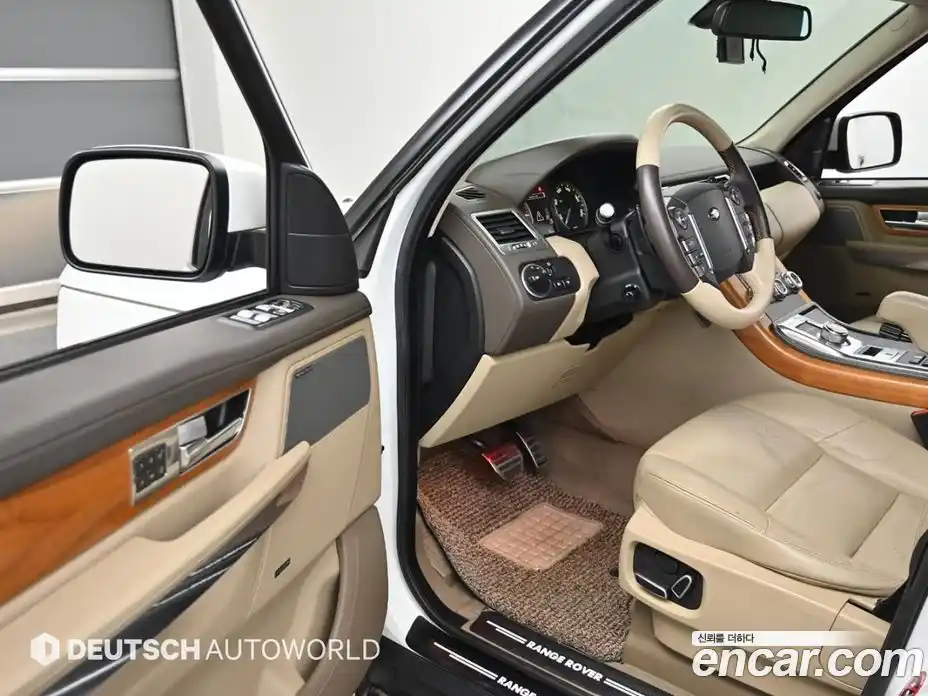 Land Rover Range-Rover Sport 2013 3.0 Автомат в Москве № 333987, фото 11