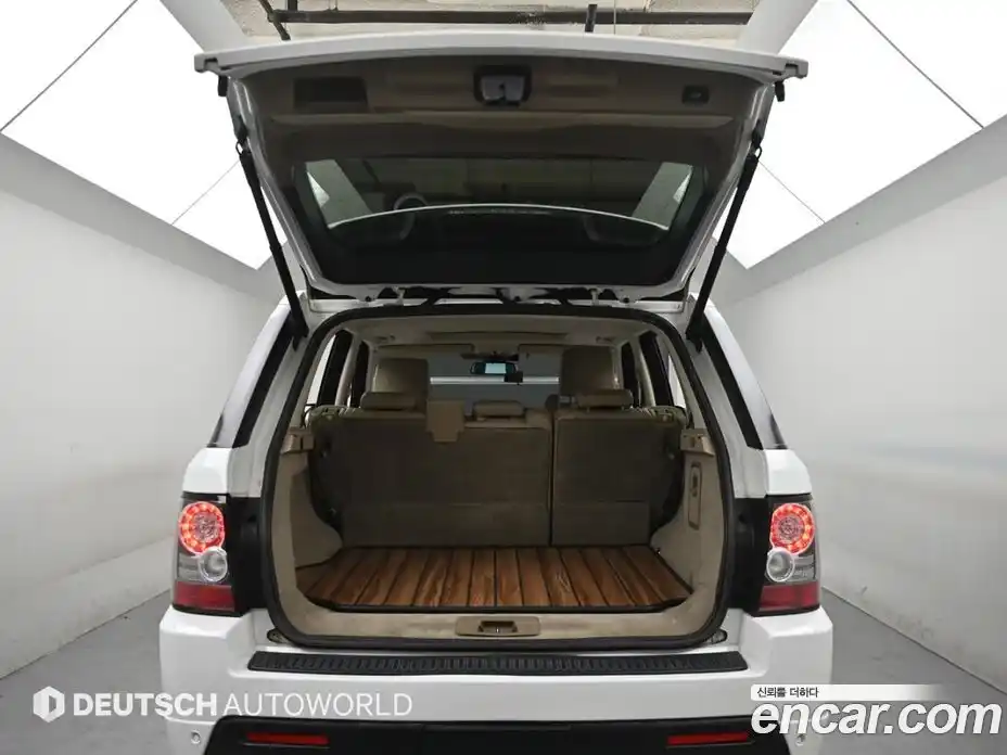 Land Rover Range-Rover Sport 2013 3.0 Автомат в Москве № 333987, фото 18