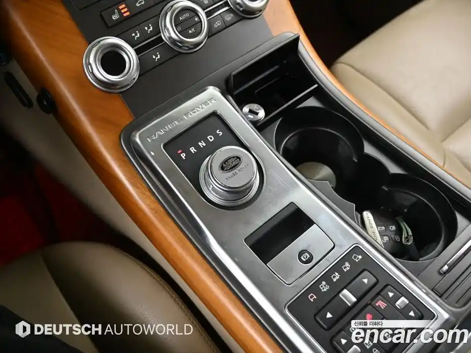 Land Rover Range-Rover Sport 2013 3.0 Автомат в Москве № 333987, фото 9