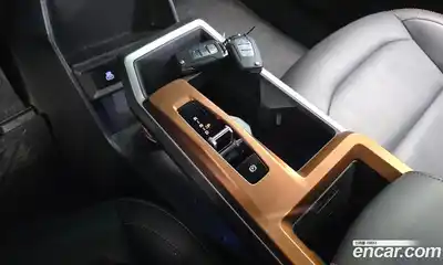 SsangYong Torres 2024 0.2 Автомат в Москве № 33512, миниатюра 3