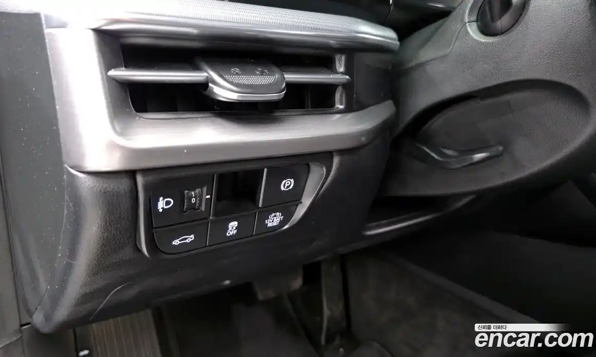 Hyundai Grandeur 2023 1.6 Автомат в Москве № 336105, фото 13