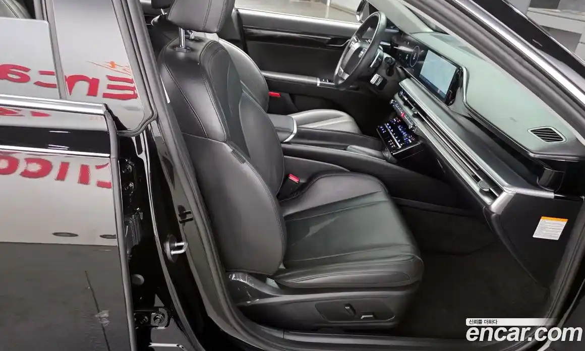 Hyundai Grandeur 2023 1.6 Автомат в Москве № 336105, фото 19