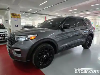Ford Explorer 2022 3.0 Автомат в Москве № 337449, миниатюра 3
