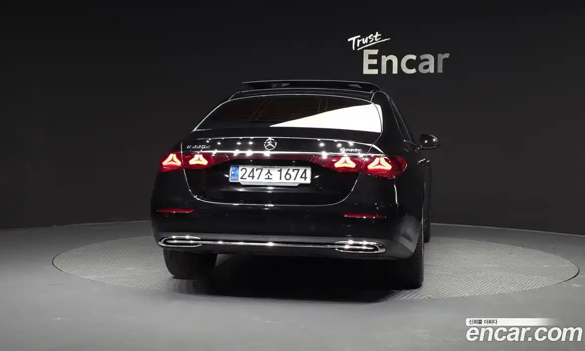 Mercedes-Benz E-Class 2024 2.0 Автомат в Москве № 338995, фото 12