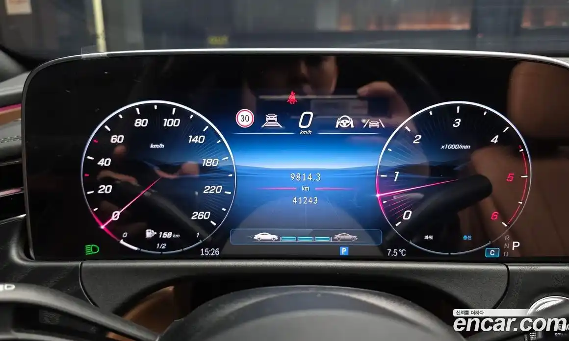 Mercedes-Benz E-Class 2024 2.0 Автомат в Москве № 338995, фото 14