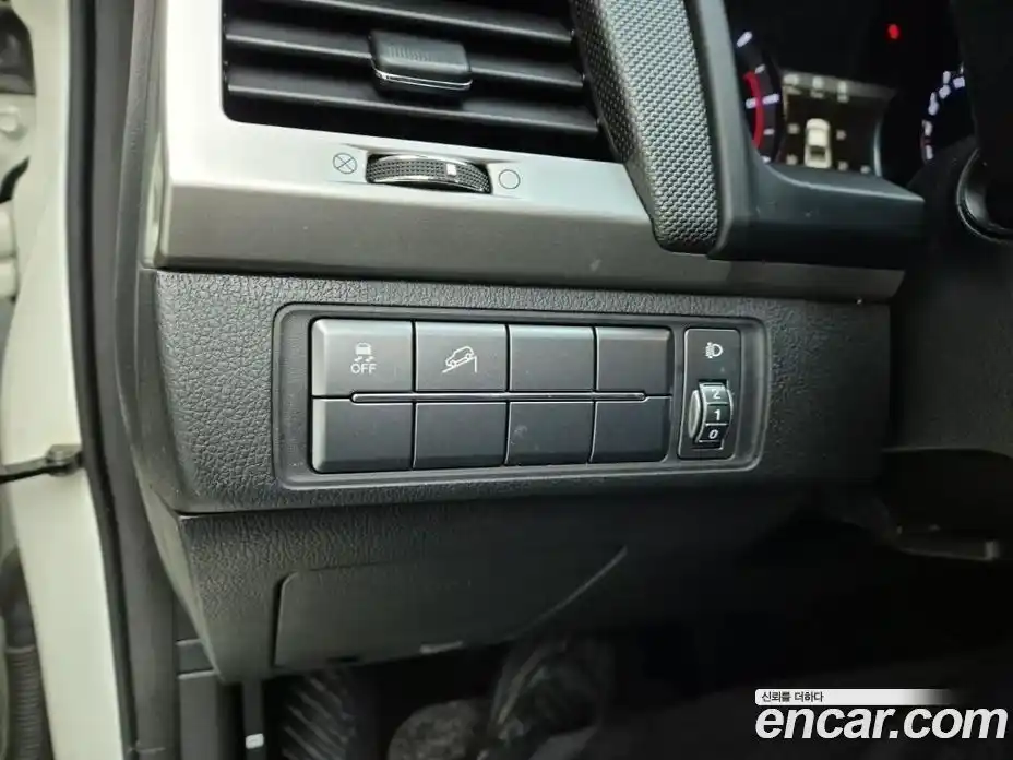 SsangYong Rexton 2019 2.2 Автомат в Москве № 34962, фото 18