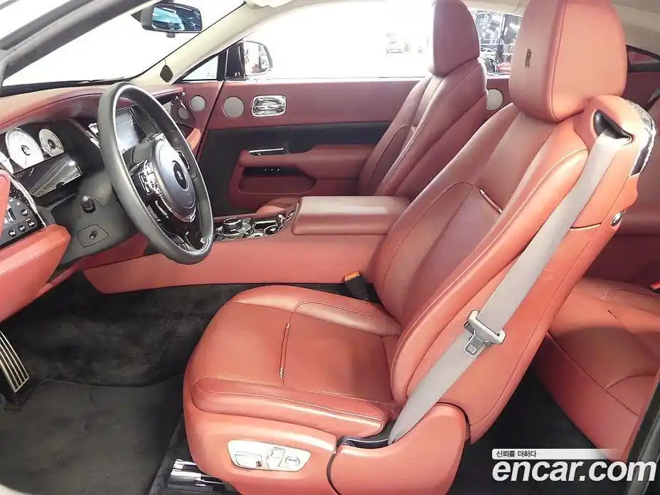 Rolls-Royce Wraith 2018 6.6 Автомат в Москве № 353772, фото 9