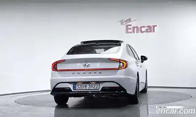 Hyundai Sonata 2020 2.0 Автомат в Москве № 356726, миниатюра 3