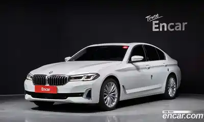 BMW 5-Series, 2023