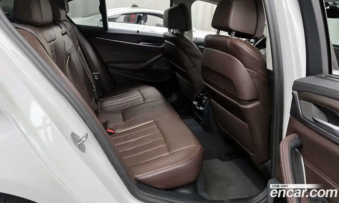 BMW 5-Series 2023 2.0 Автомат в Москве № 364891, фото 12