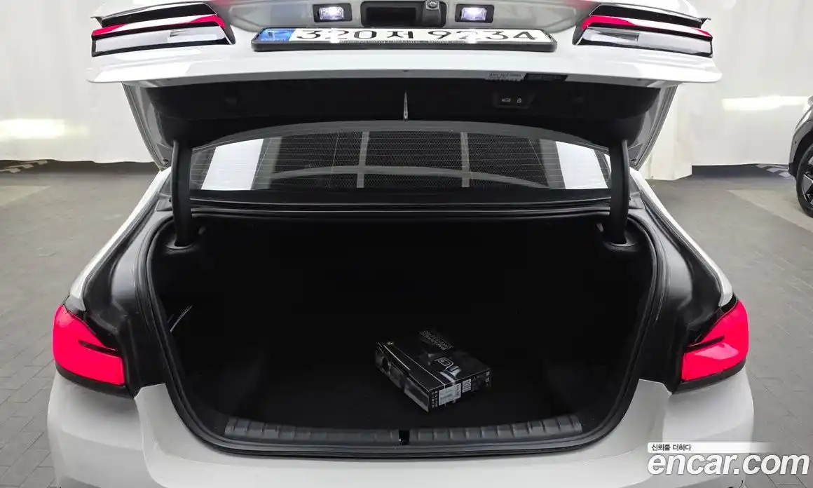 BMW 5-Series 2023 2.0 Автомат в Москве № 364891, фото 20