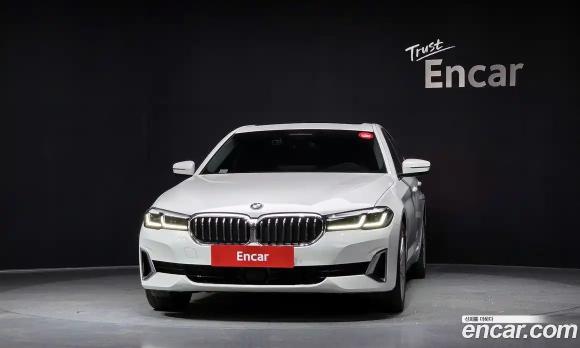 BMW 5-Series 2023 2.0 Автомат в Москве № 364891, фото 3