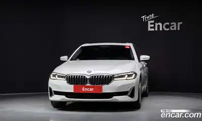 BMW 5-Series 2023 2.0 Автомат в Москве № 364891, миниатюра 3