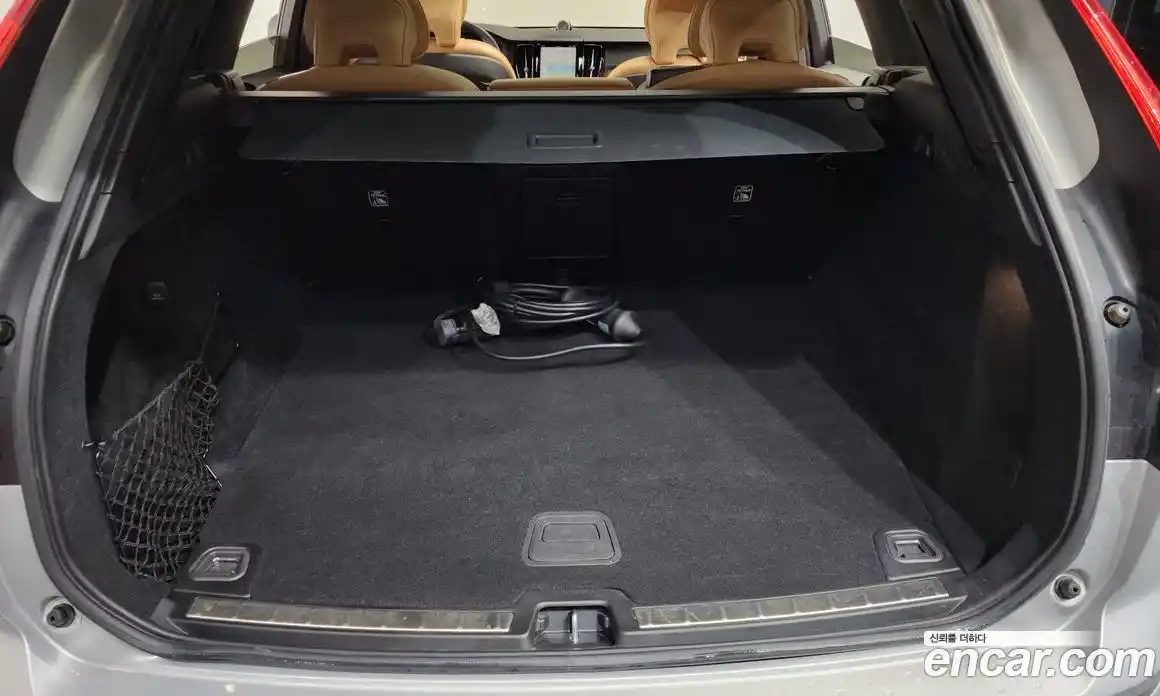 Volvo XC60 2022 2.0 Автомат в Москве № 373761, фото 20