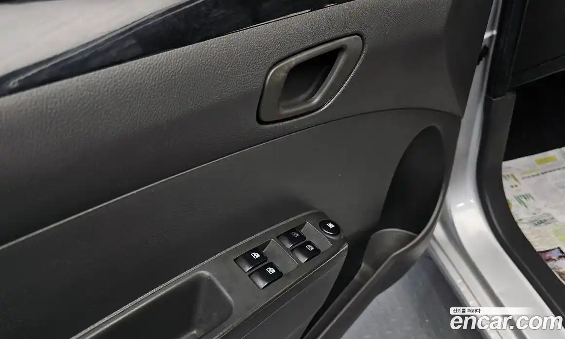 Chevrolet Spark 2012 1.0 Автомат в Москве № 390079, фото 13