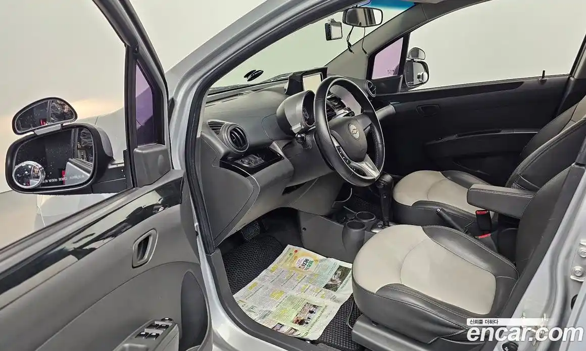 Chevrolet Spark 2012 1.0 Автомат в Москве № 390079, фото 10