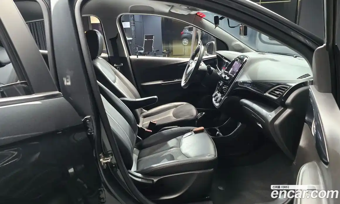 Chevrolet Spark 2019 1.0 Автомат в Москве № 39153, фото 15