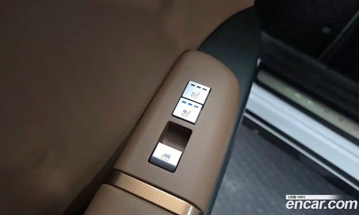 Hyundai Grandeur 2023 2.5 Автомат в Москве № 395519, фото 18