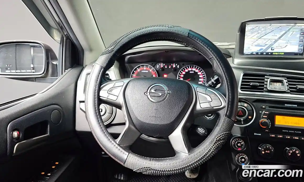 SsangYong Korando 2016 2.0 Автомат в Москве № 409251, фото 13