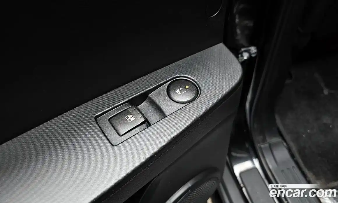 SsangYong Korando 2016 2.0 Автомат в Москве № 409251, фото 19