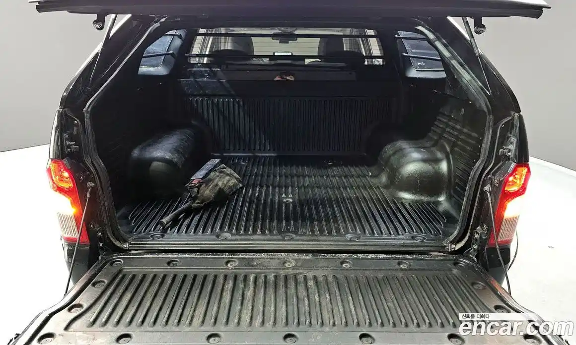 SsangYong Korando 2016 2.0 Автомат в Москве № 409251, фото 20