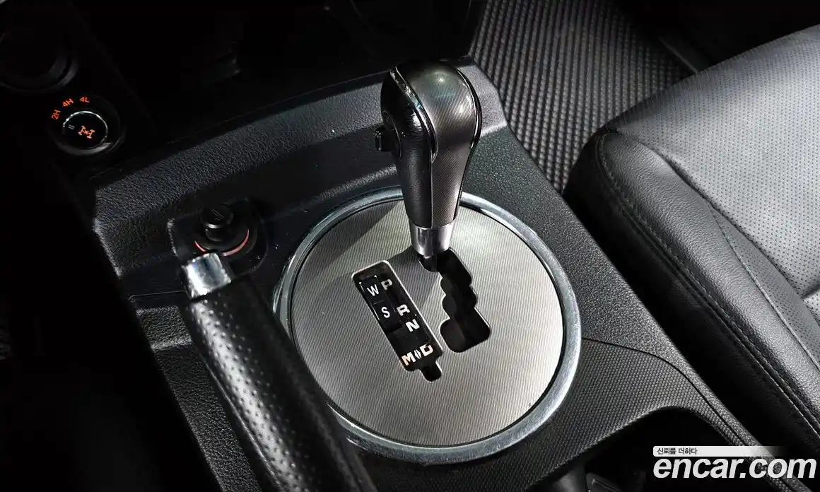 SsangYong Korando 2016 2.0 Автомат в Москве № 409251, фото 9