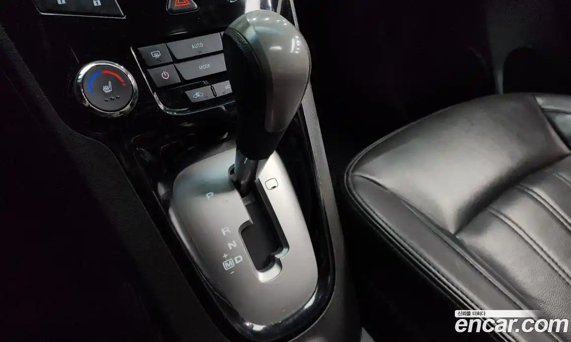 Chevrolet Orlando 2014 2.0 Автомат в Москве № 41184, фото 19