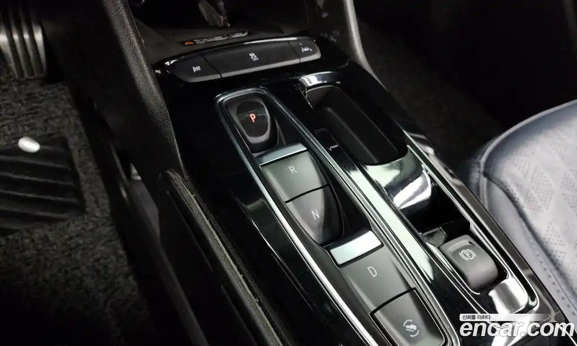 Chevrolet 볼트 EUV 2023 0.2 Автомат в Москве № 41189, фото 18