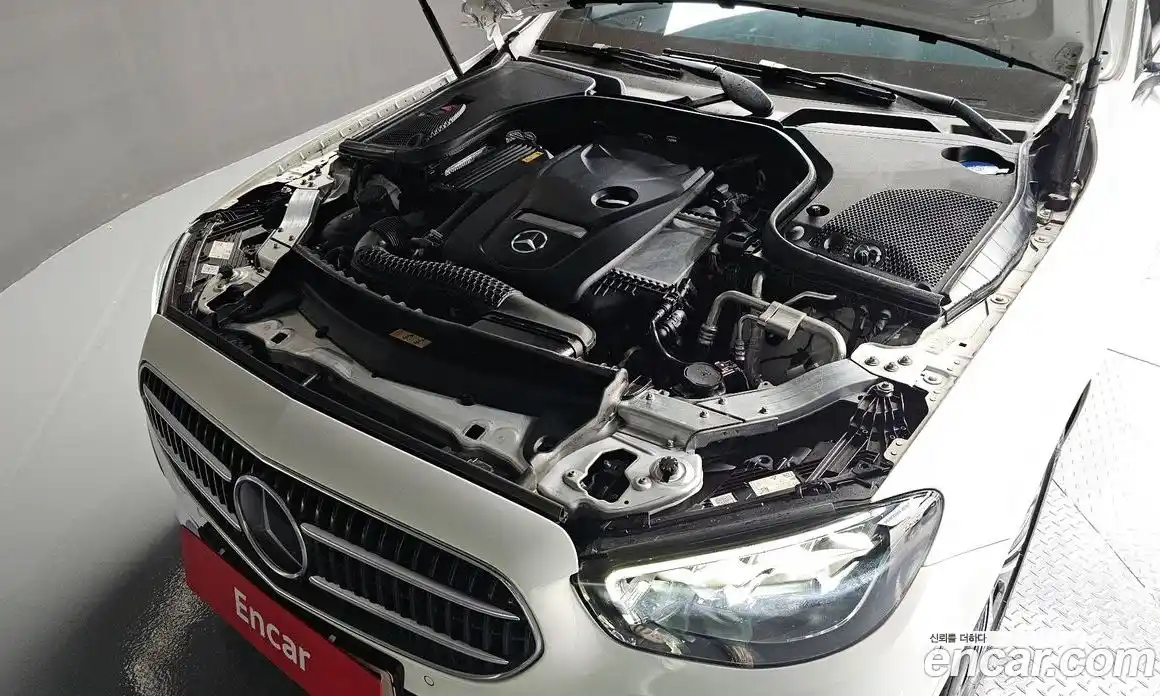 Mercedes-Benz E-Class 2021 2.0 Автомат в Москве № 412973, фото 6