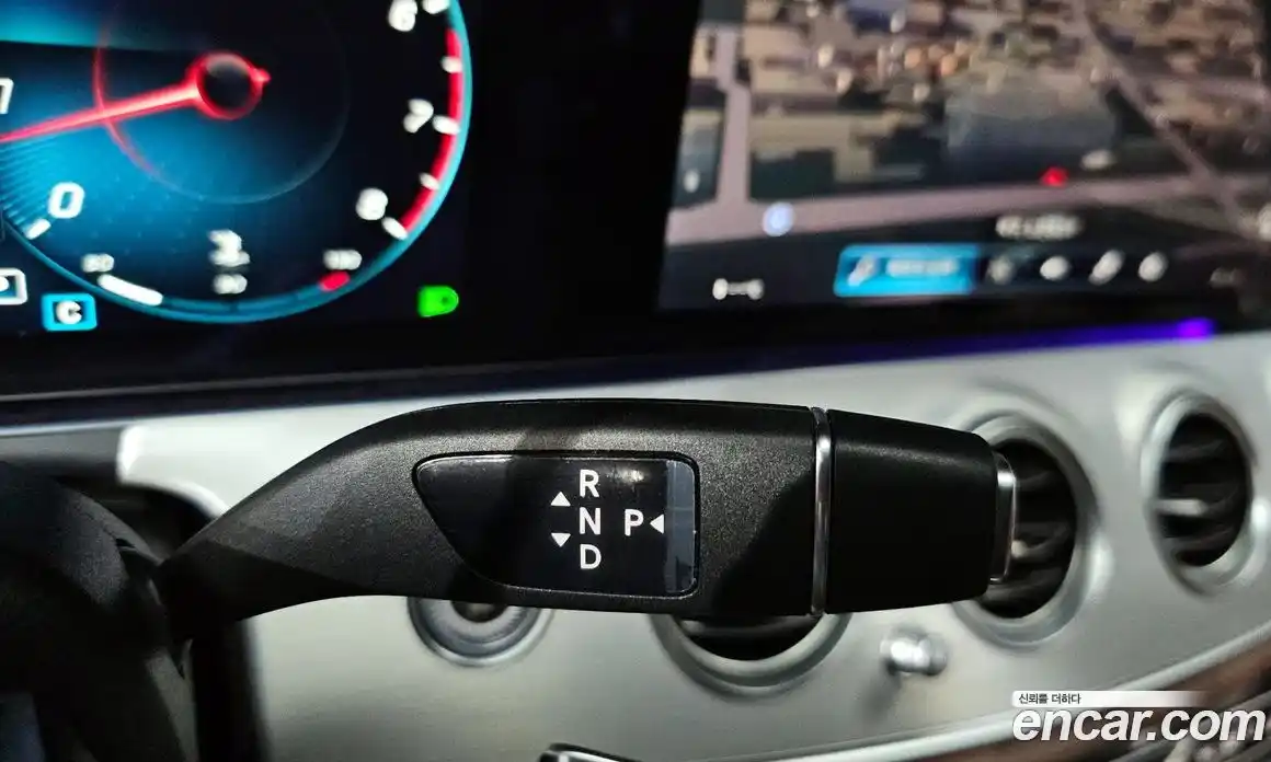 Mercedes-Benz E-Class 2021 2.0 Автомат в Москве № 412973, фото 9