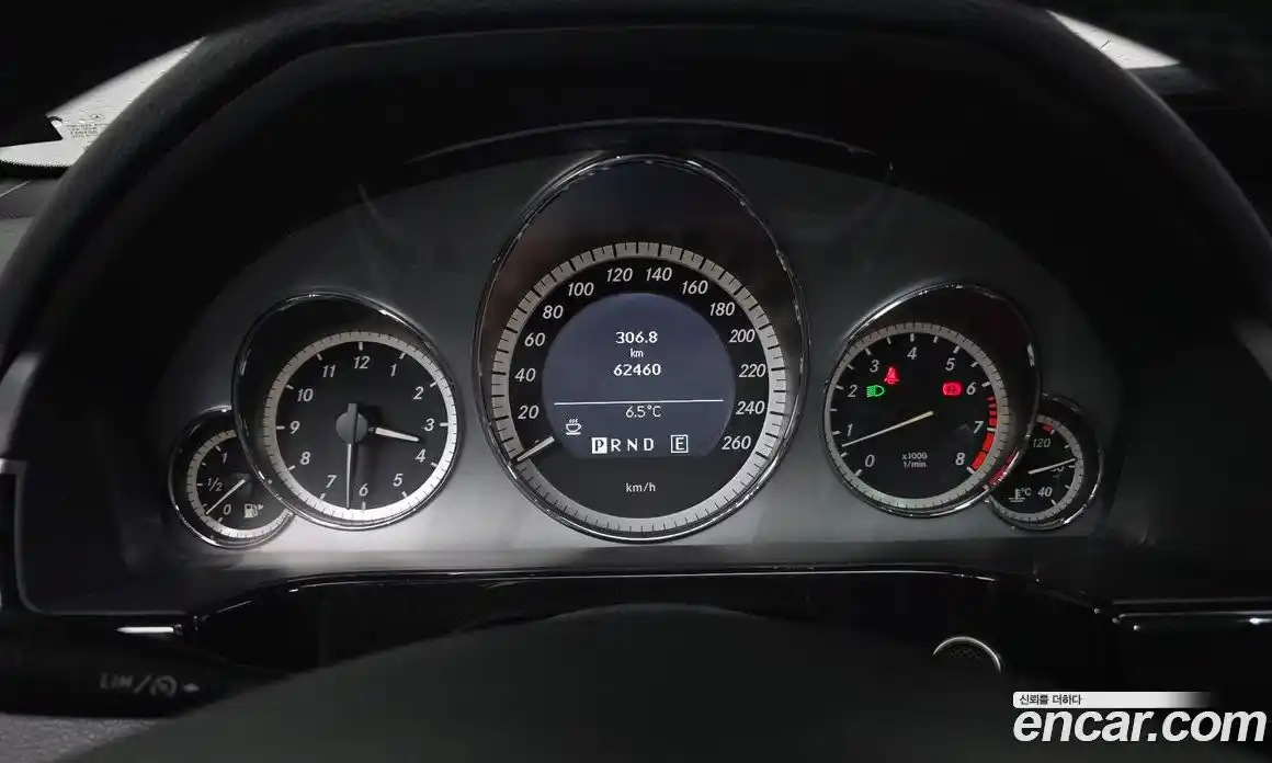 Mercedes-Benz E-Class 2011 1.8 Автомат в Москве № 413030, фото 8