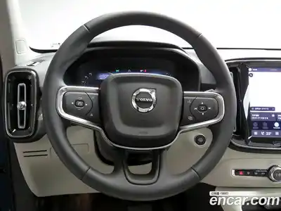 Volvo XC40 2025 2.0 Автомат в Москве № 415239, миниатюра 12
